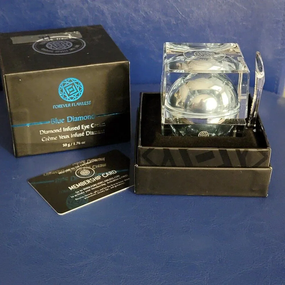 Forever Flawless Blue Diamond Eye Cream
